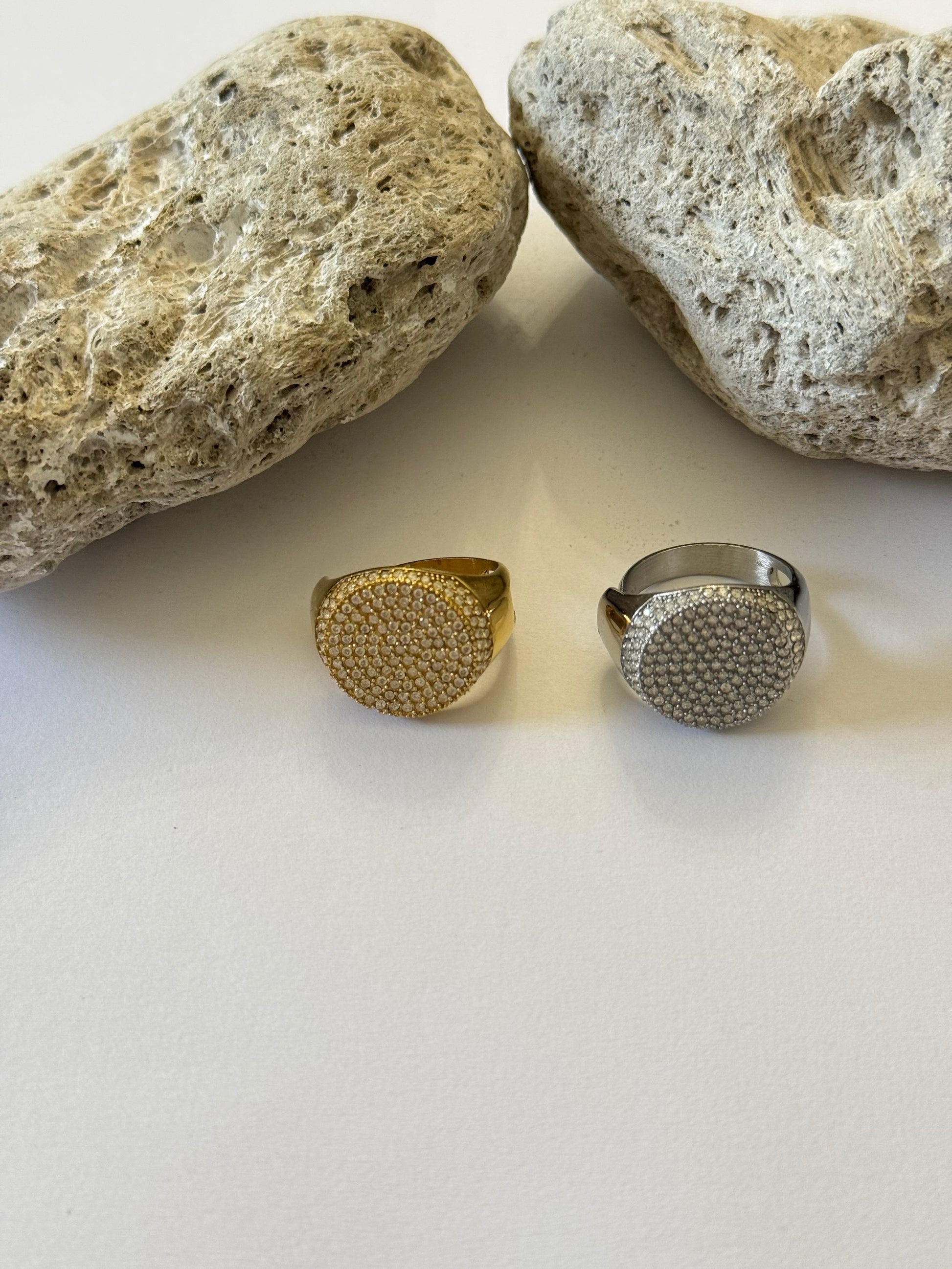 Anello Chevalier