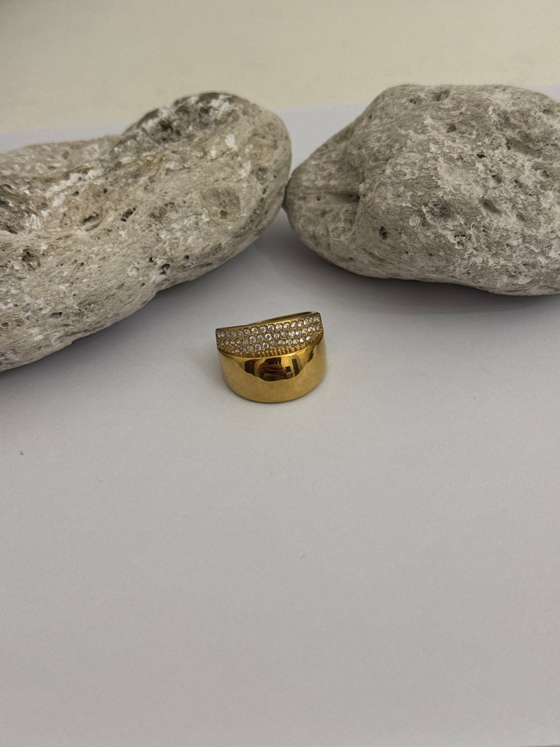 Anello