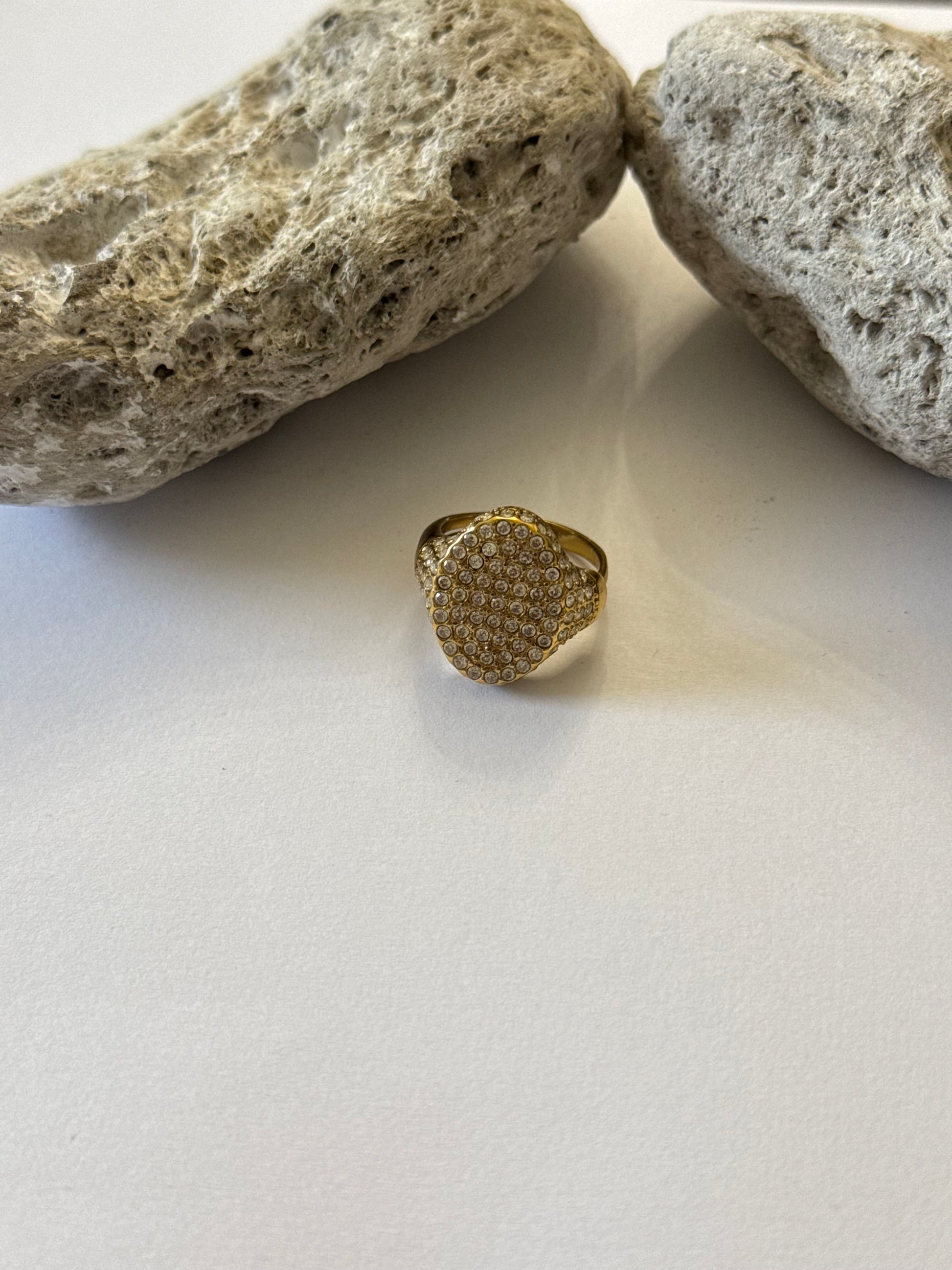 Anello Chevalier